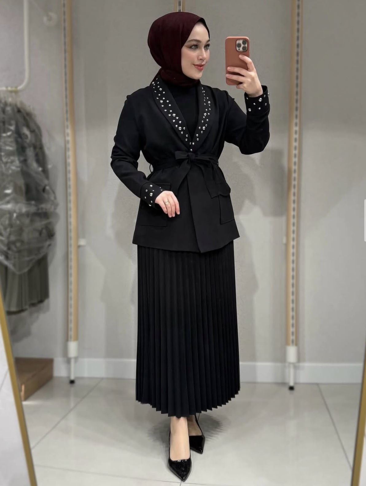 Elegant Pleated Skirt Set